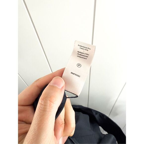 Cinq à Sept Clemence Neck Detail Gown In Navy Size 4 Silk Blend $795 - Picture 13 of 13